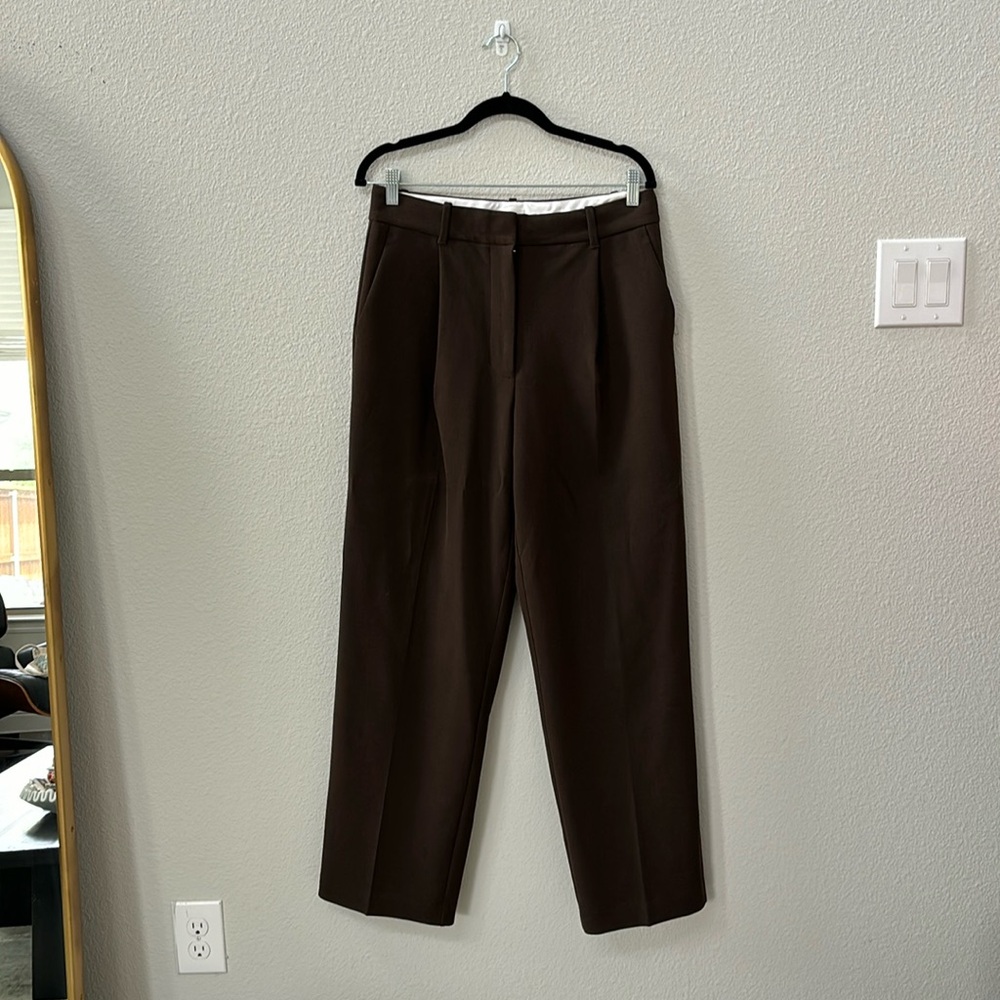 Aritzia Wilfred Limitless Paints in size 10
